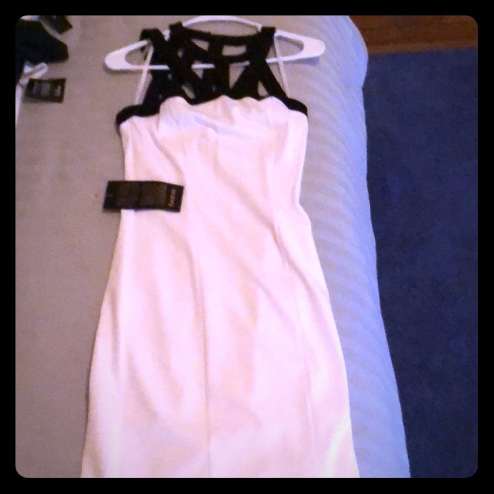 Bebe white bodycon dress size XS